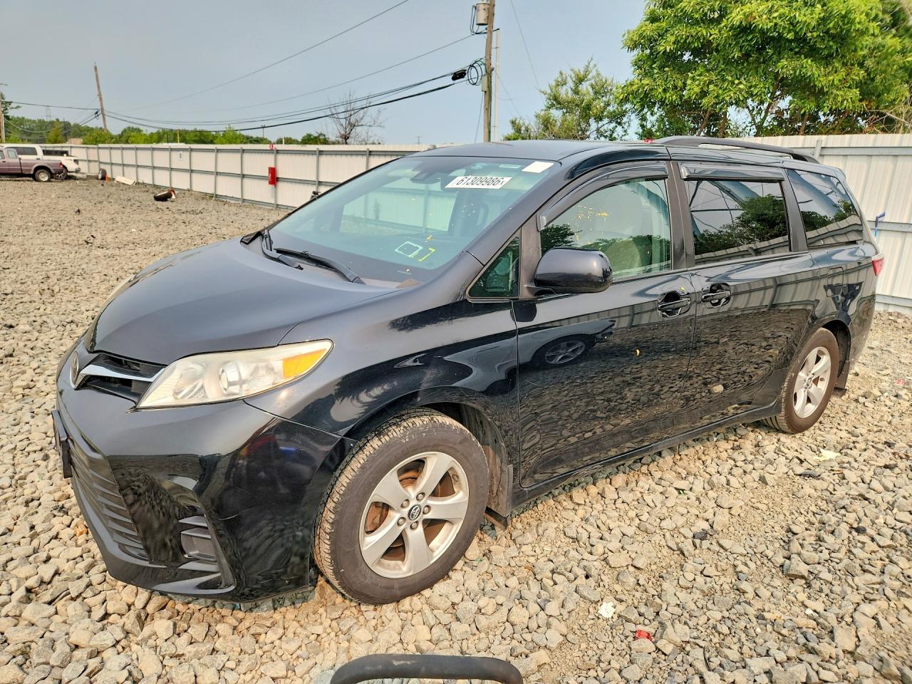 5TDKZ3DC4KS999713 · 2019 TOYOTA SIENNA