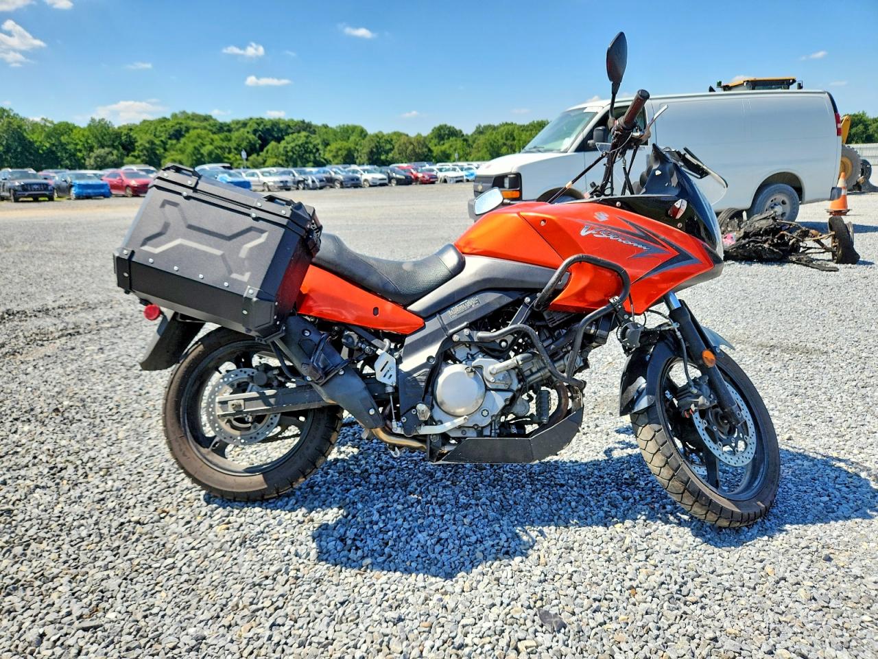 JS1VP54AX92100197 · 2009 SUZUKI DL650