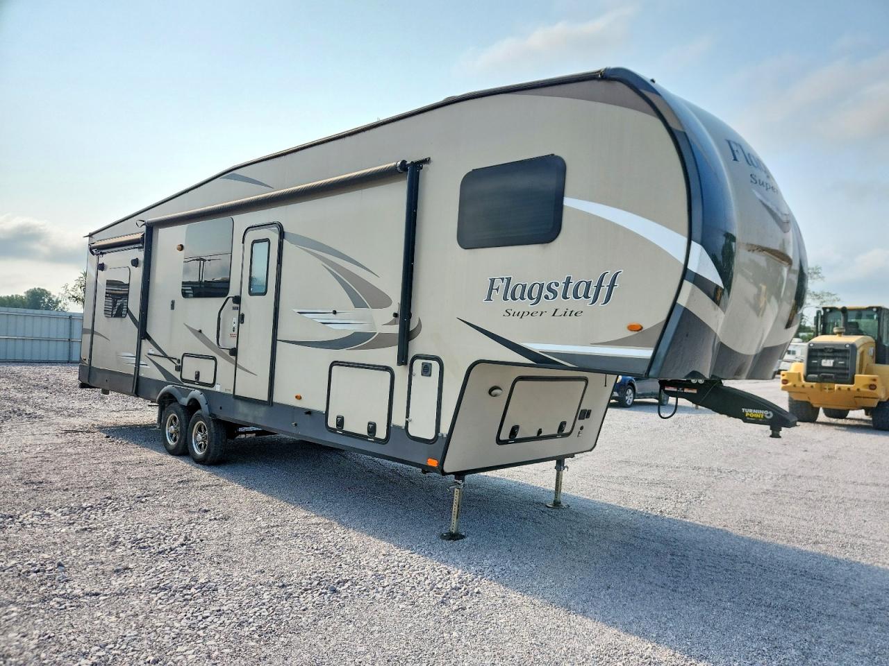 4X4FFLE29K1888730 · 2019 FORESRIVER FLAGSTAFF LITE WEIGHT TRAILERS
