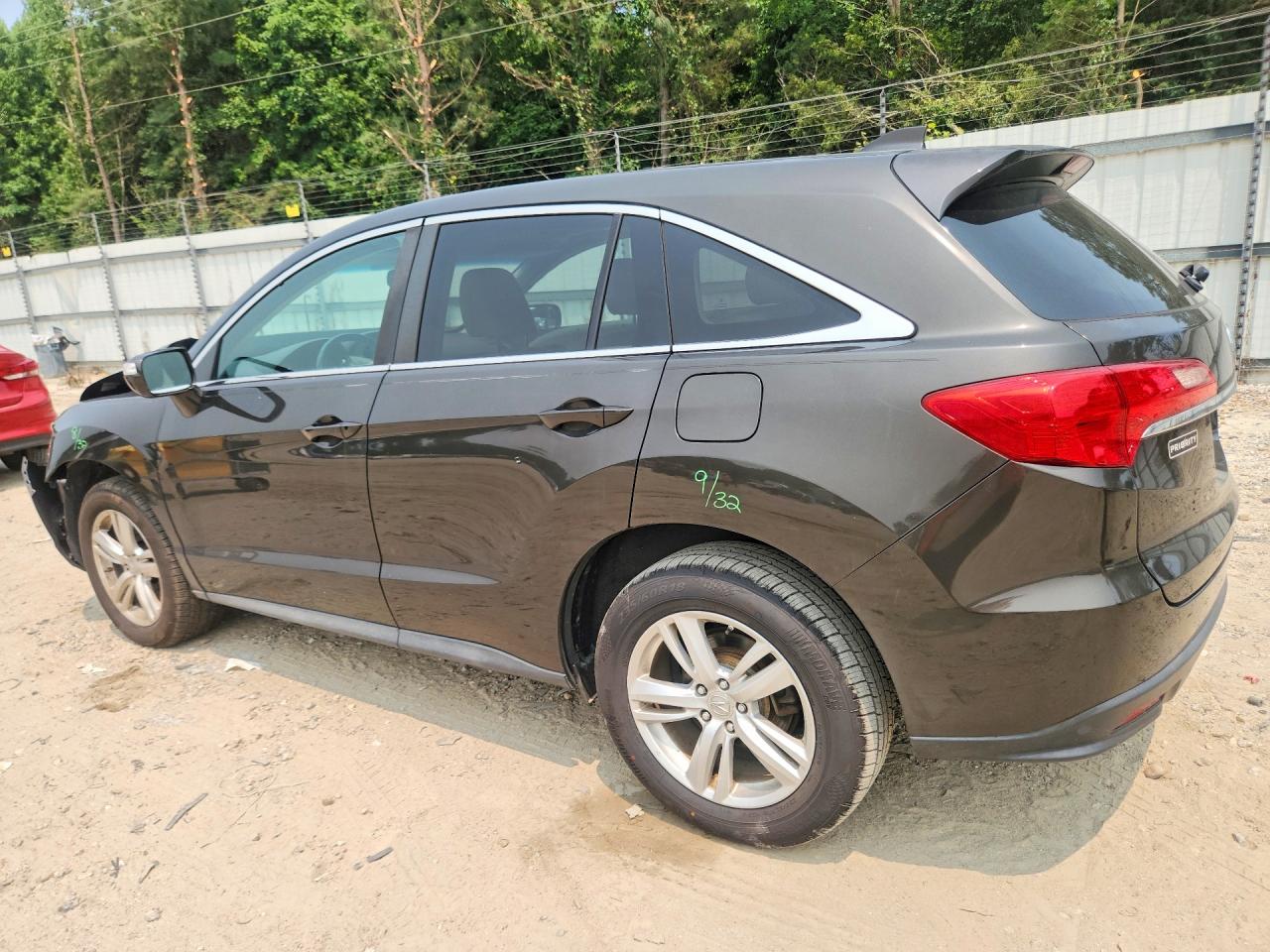 5J8TB3H5XFL001433 · 2015 ACURA RDX · 2/13