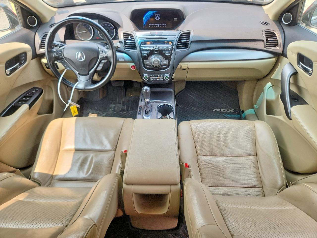 5J8TB3H5XFL001433 · 2015 ACURA RDX · 8/13