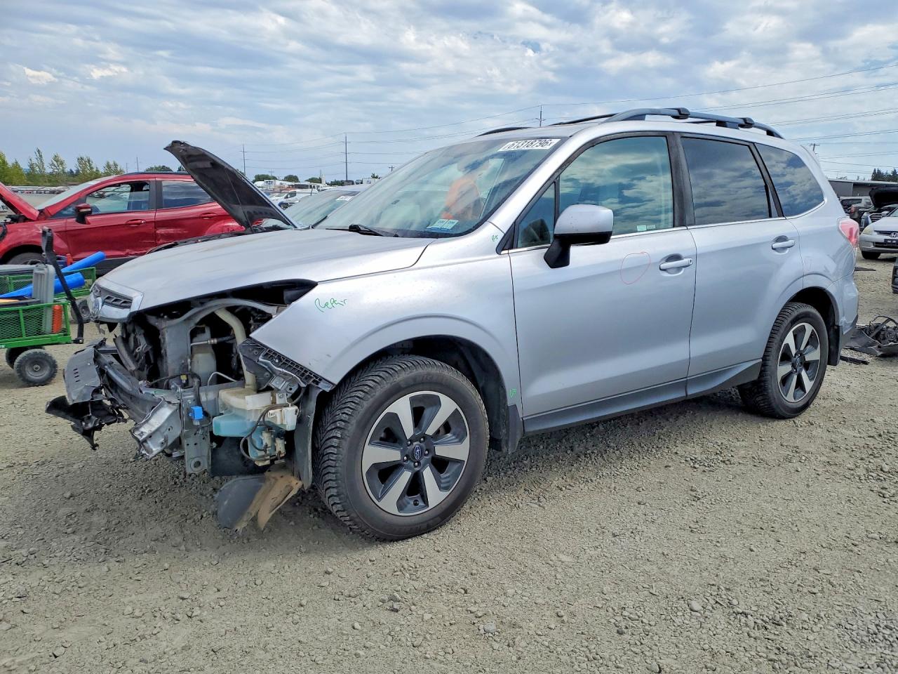JF2SJAJC8HH527593 · 2017 SUBARU FORESTER