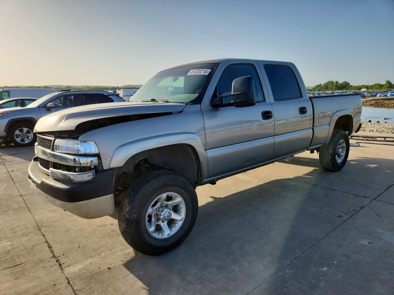 1GCHC23102F216103 · 2002 CHEVROLET SILVERADO