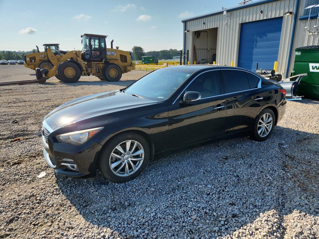 JN1EV7AP1HM****** · 2017 INFINITI Q50