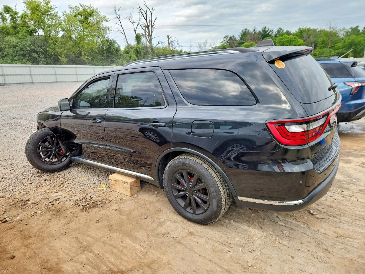 1C4RDJDGXGC301926 · 2016 DODGE DURANGO · 2/13