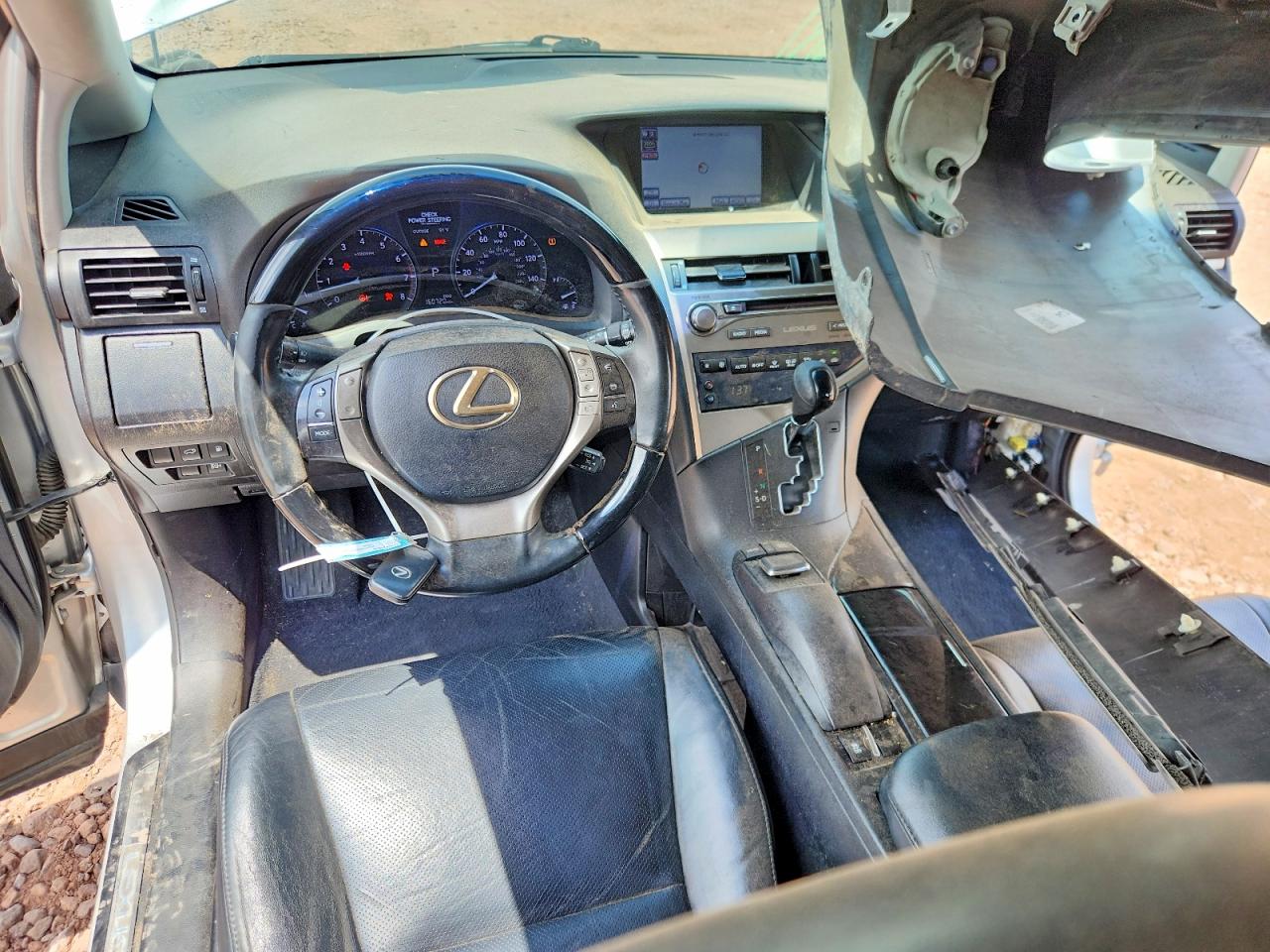 2T2ZK1BA6FC150279 · 2015 LEXUS RX · 8/13
