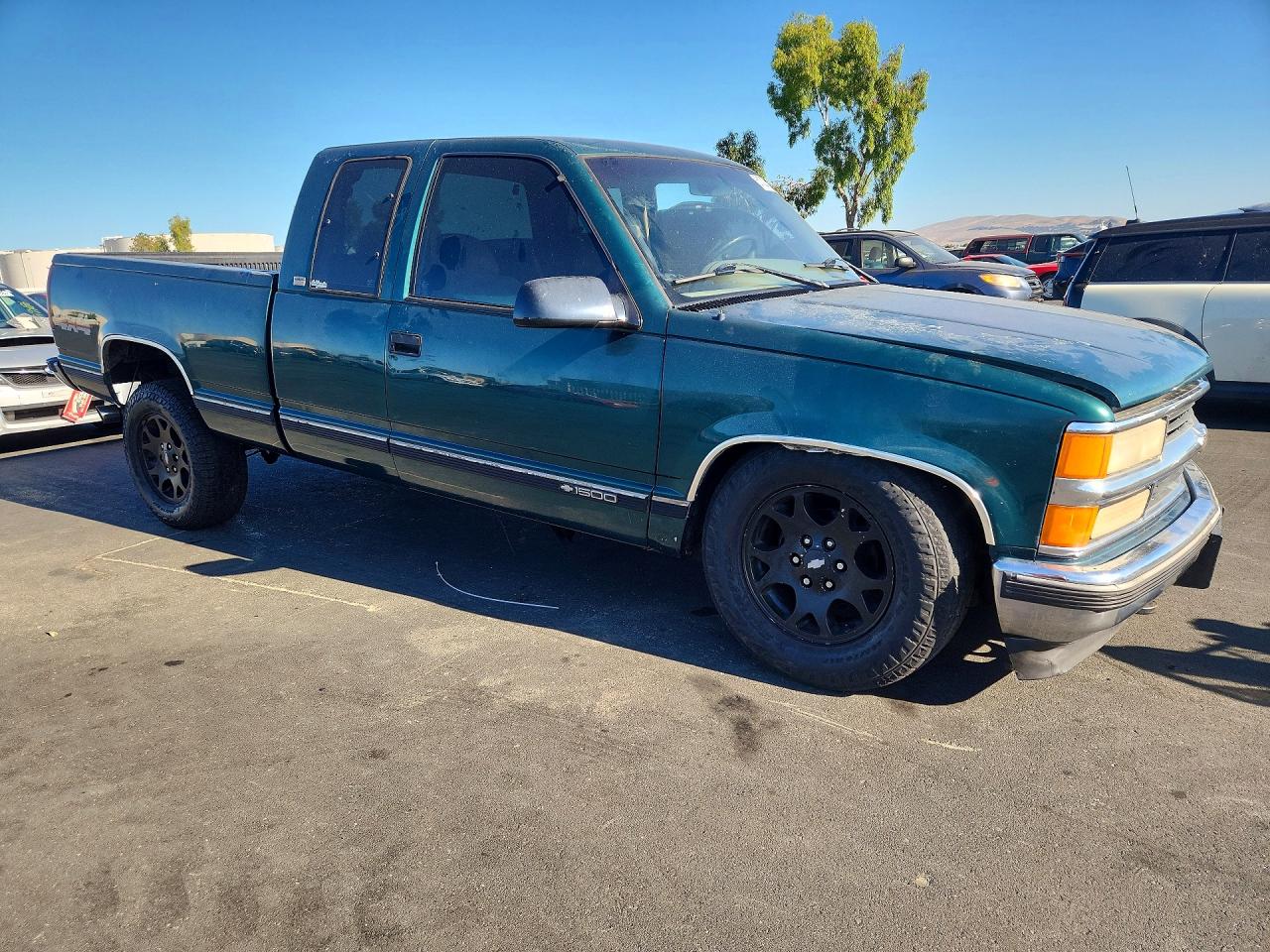 2GCEK19R0T1170309 · 1996 CHEVROLET GMT-400 · 4/12