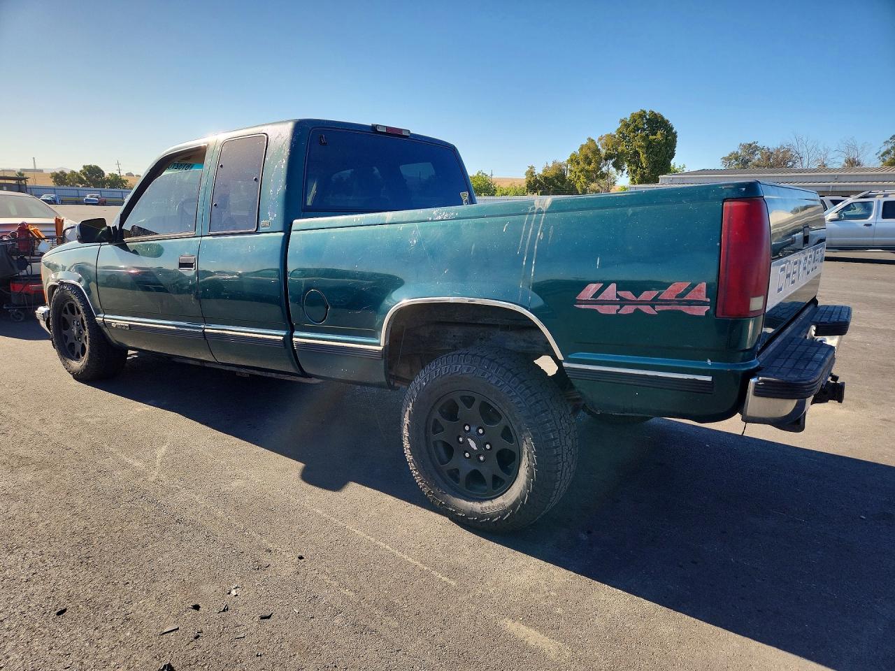 2GCEK19R0T1170309 · 1996 CHEVROLET GMT-400 · 2/12