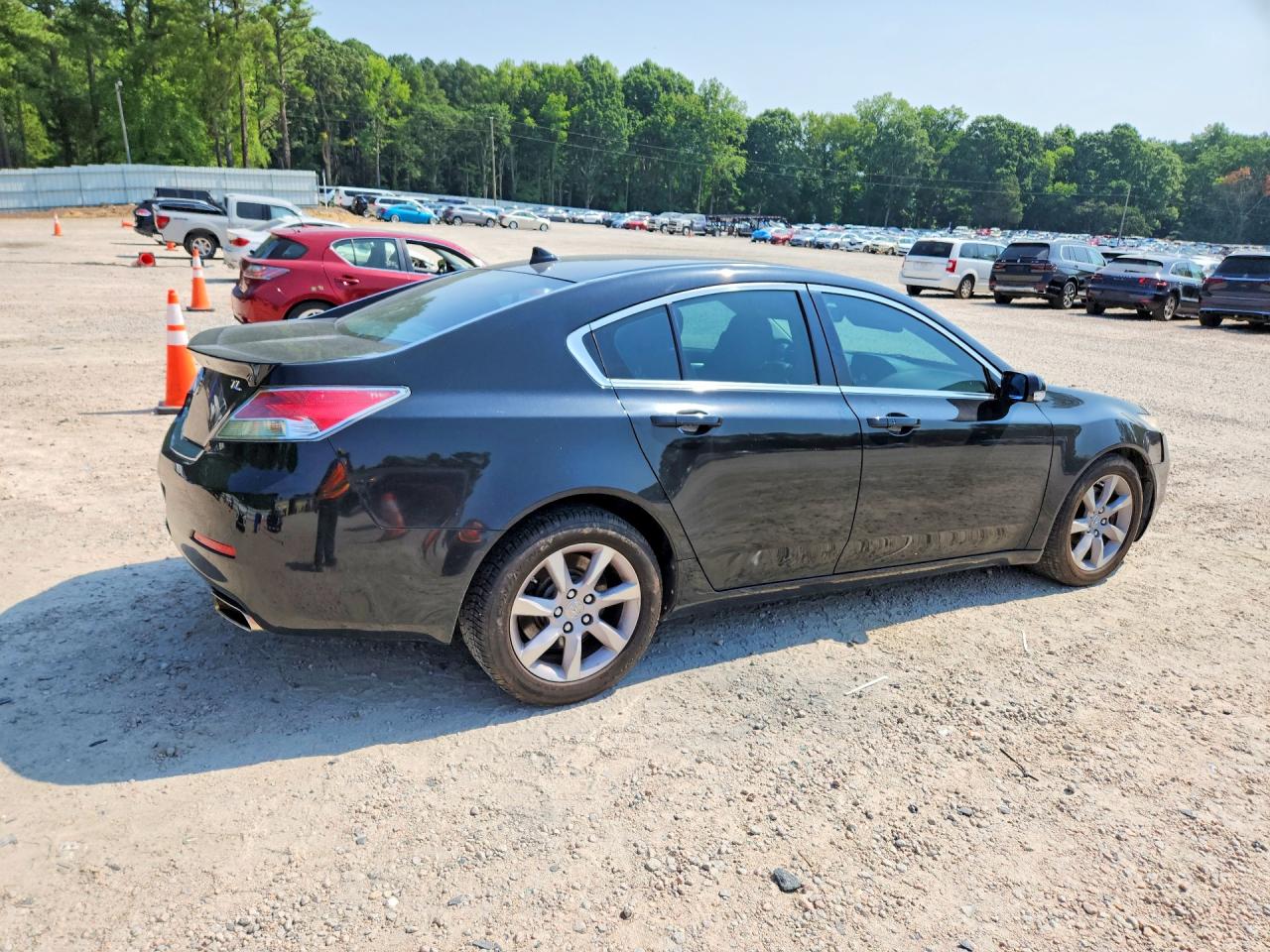19UUA8F56DA005785 · 2013 ACURA TL · 3/12