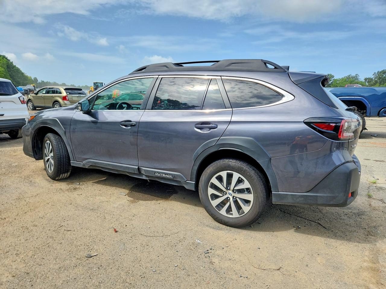 4S4BTAFC2S3150731 · 2025 SUBARU OUTBACK · 2/13