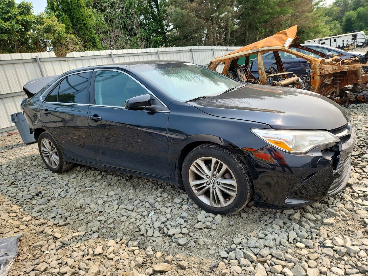 4T1BF1FK8HU385703 · 2017 TOYOTA CAMRY · 4/13