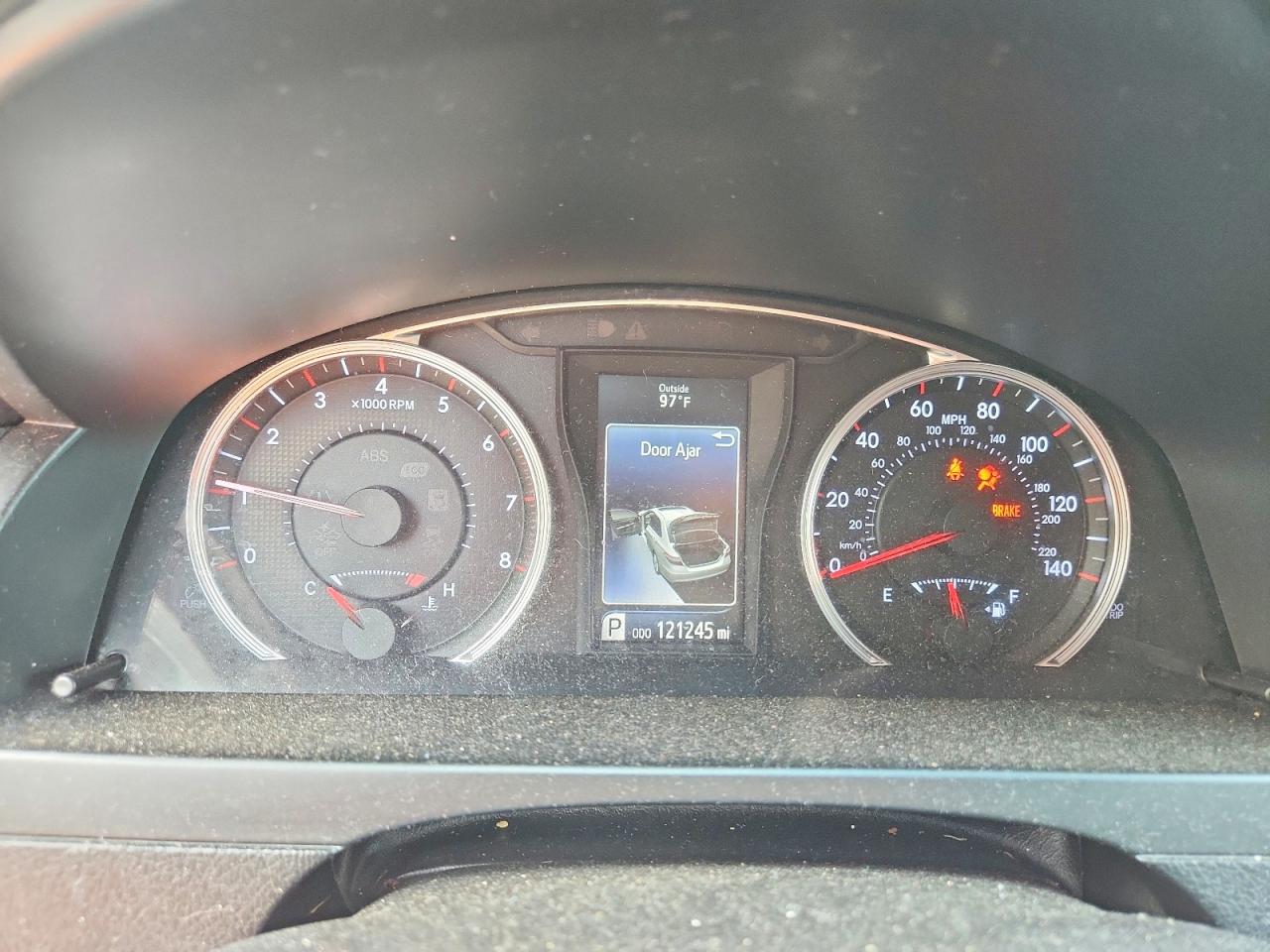 4T1BF1FK8HU385703 · 2017 TOYOTA CAMRY · 9/13