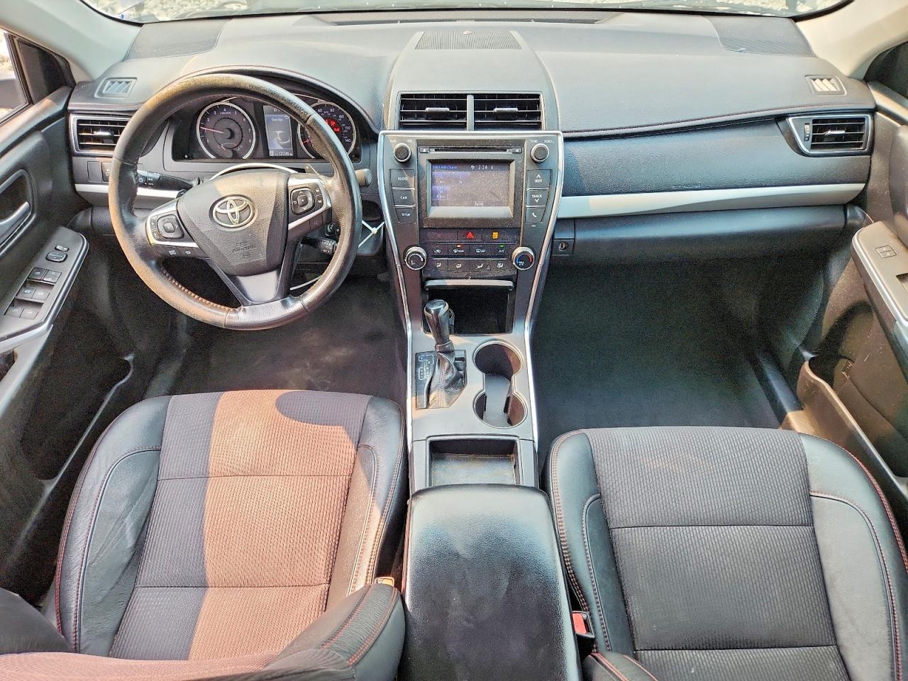 4T1BF1FK8HU385703 · 2017 TOYOTA CAMRY · 8/13