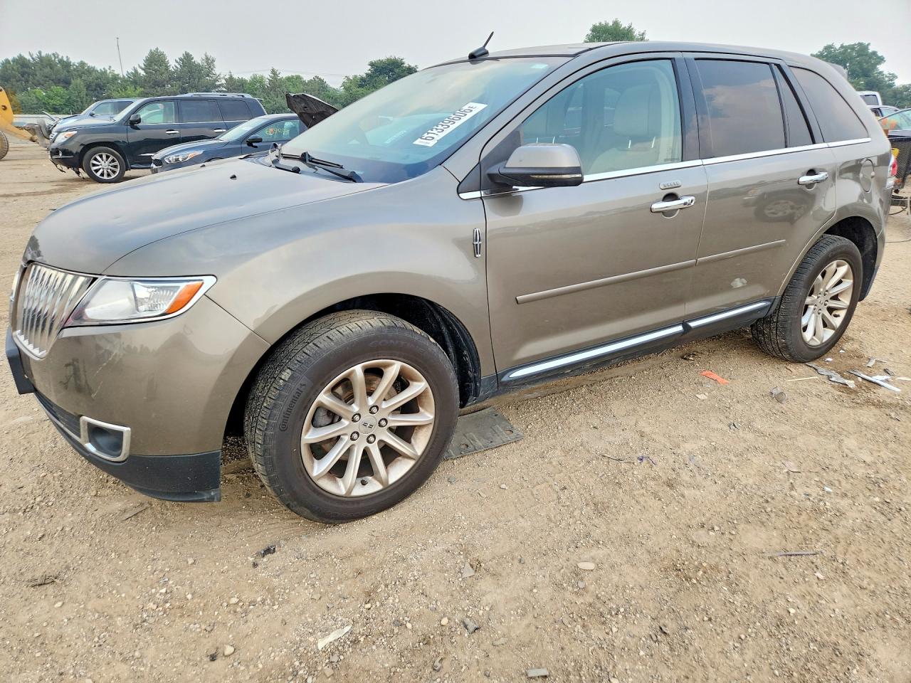 2LMDJ8JK3CBL17058 · 2012 LINCOLN MKX