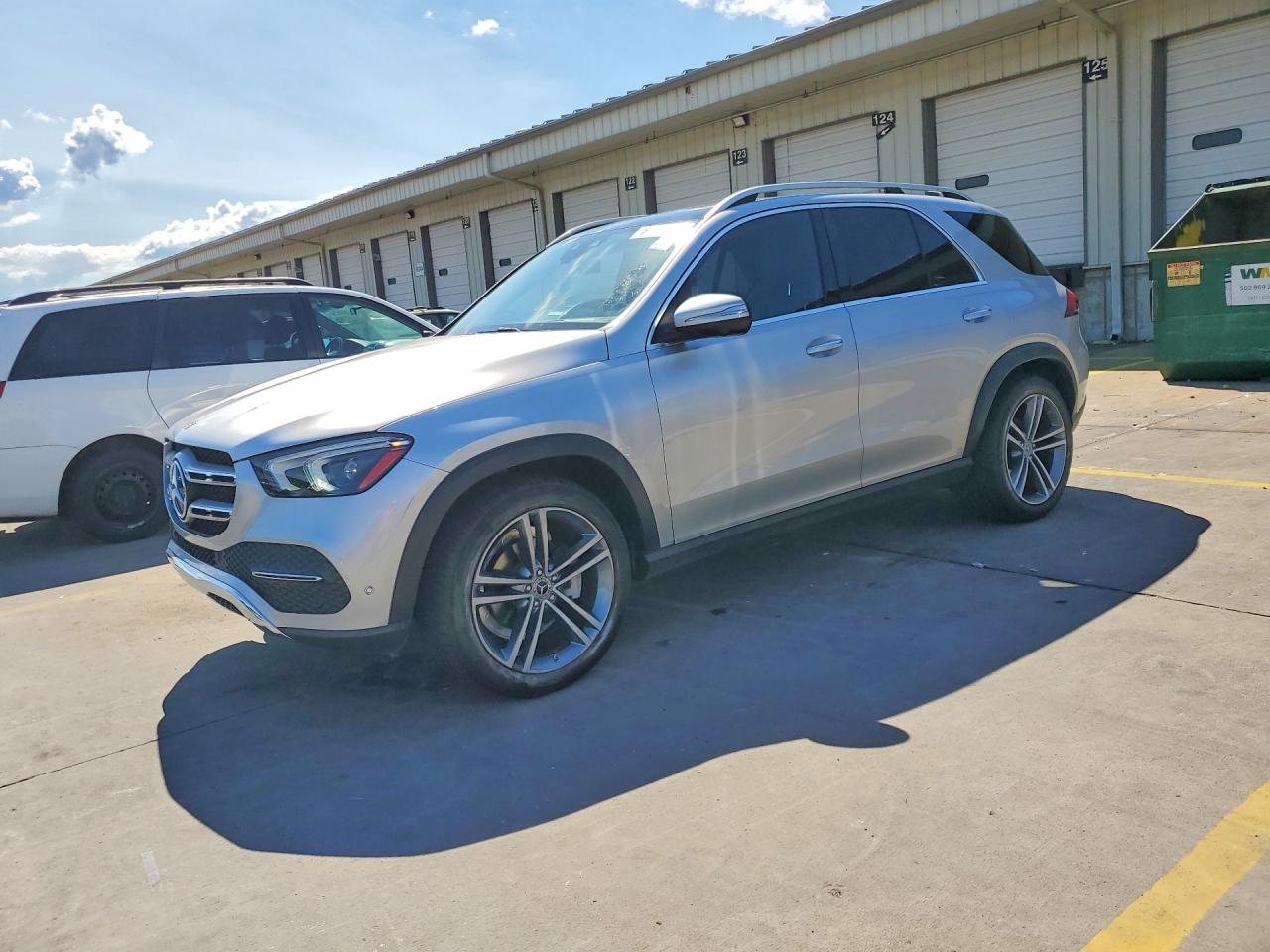 4JGFB4KE5LA081933 · 2020 MERCEDES-BENZ GLE