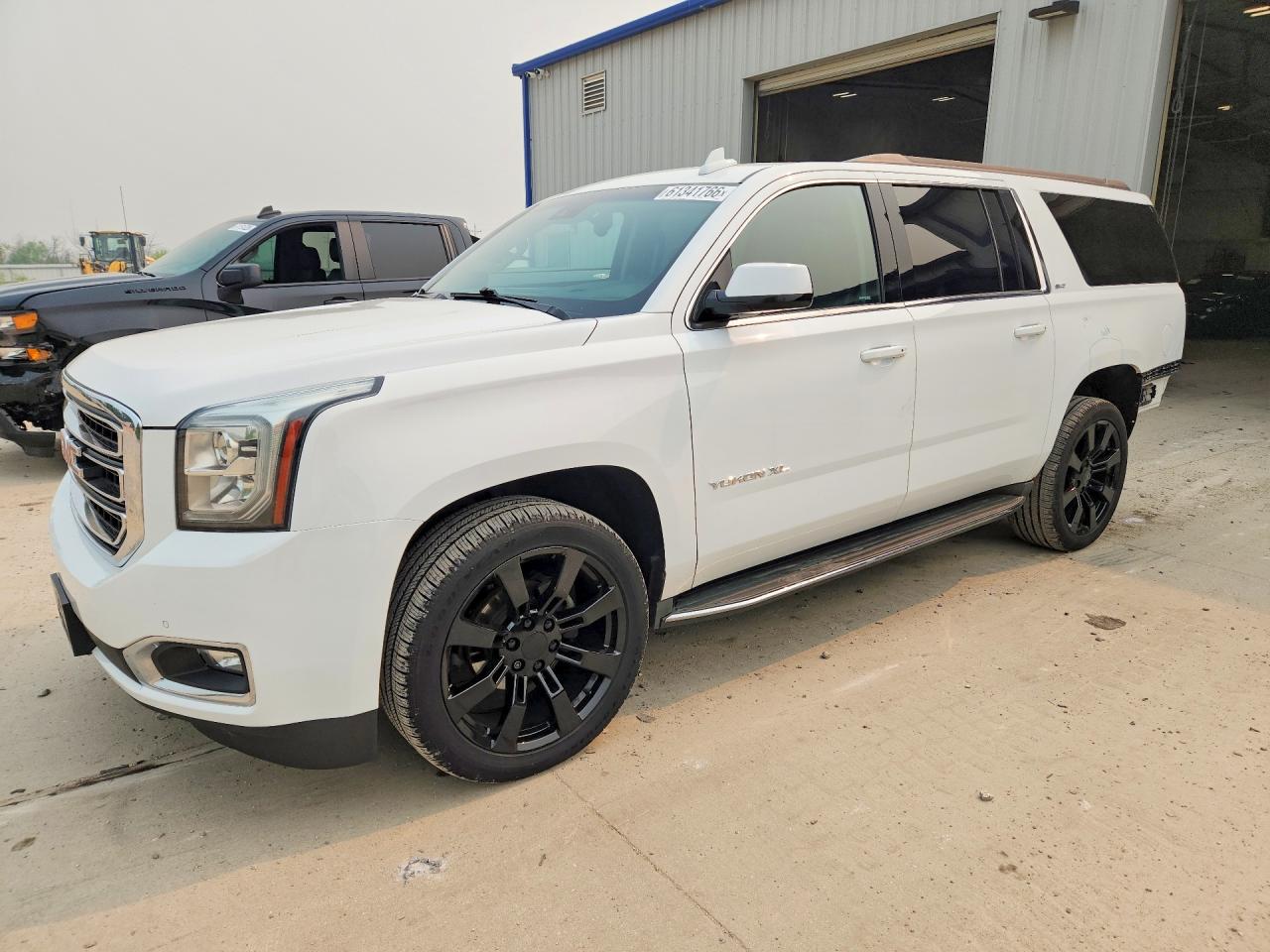 1GKS2GKC2GR193605 · 2016 GMC YUKON XL