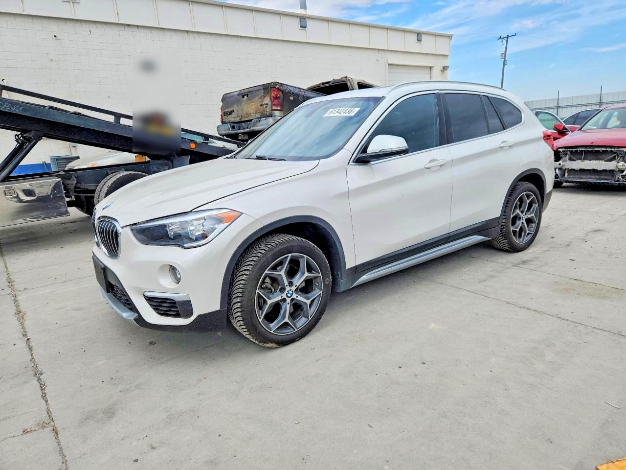WBXHT3C30J3H31809 · 2018 BMW X1