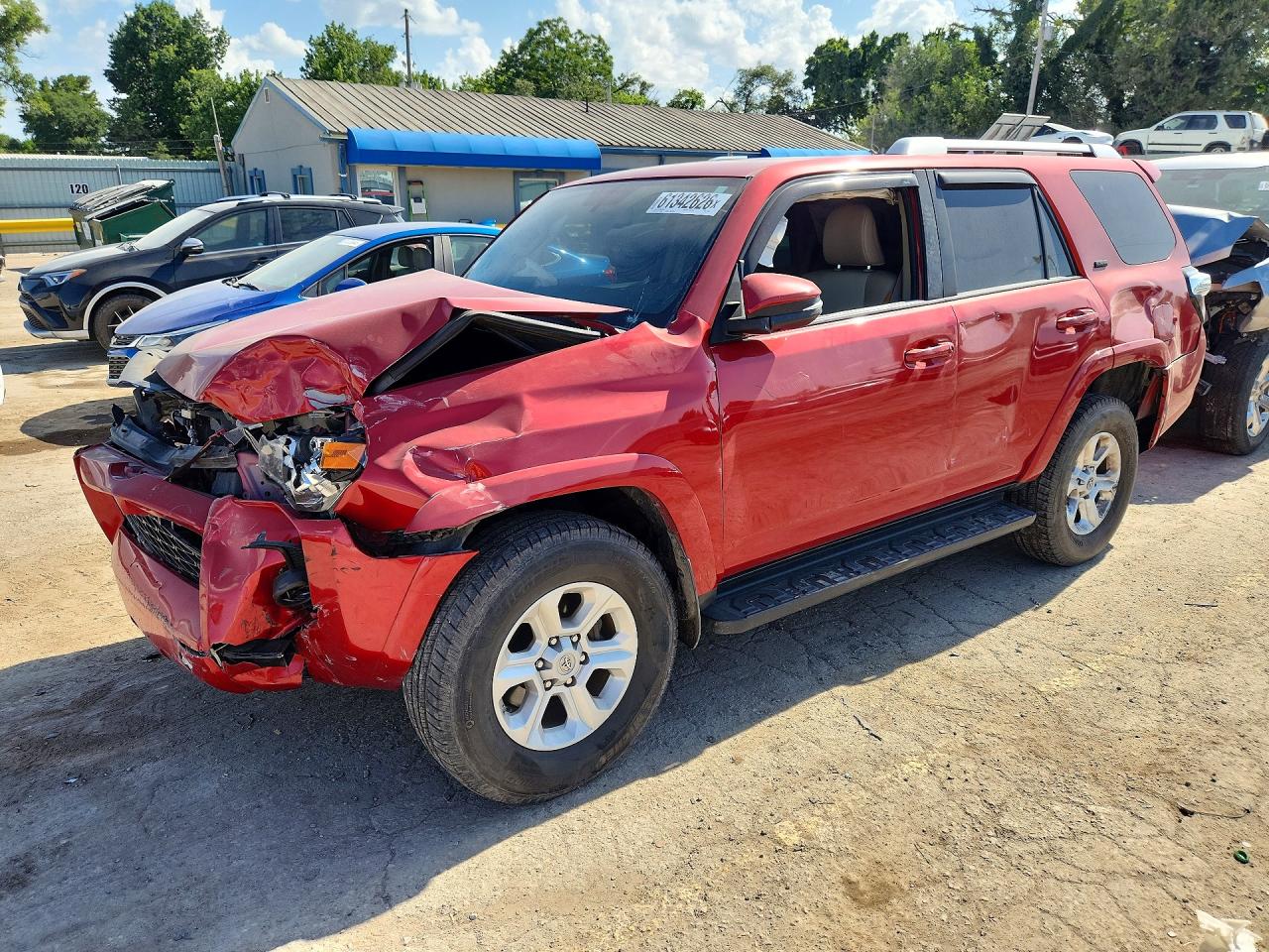 JTEBU5JR7H5441402 · 2017 TOYOTA 4RUNNER