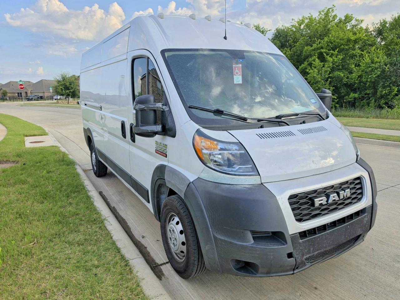 3C6TRVDG5KE500437 · 2019 RAM PROMASTER 2500