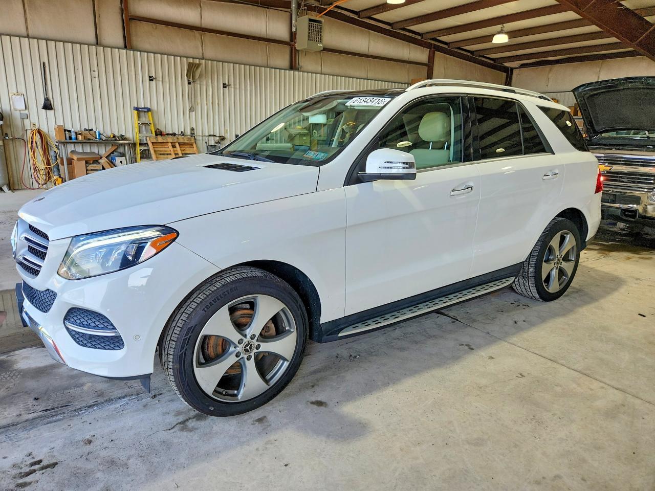 4JGDA5HB9HA973431 · 2017 MERCEDES-BENZ GLE