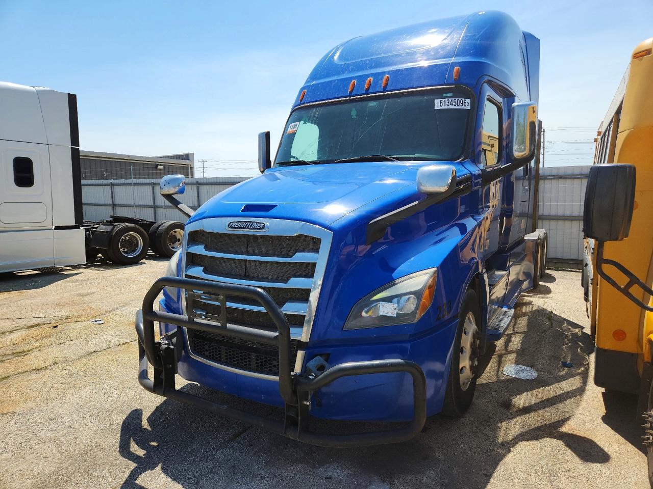 3AKJHHDR4LSLR5269 · 2020 FREIGHTLINER CASCADIA 126