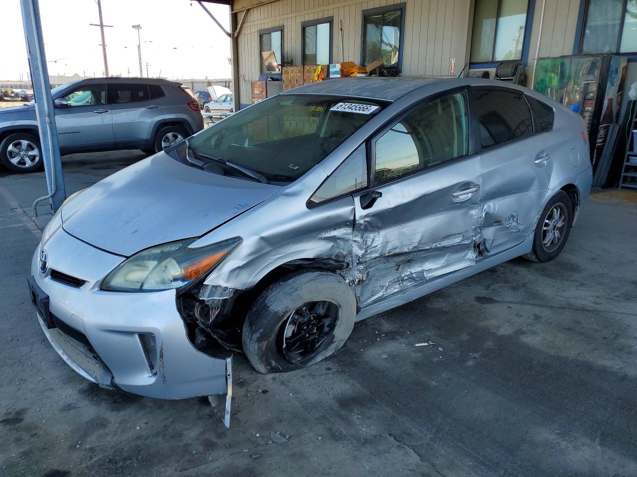 JTDKN3DU5D5633546 · 2013 TOYOTA PRIUS