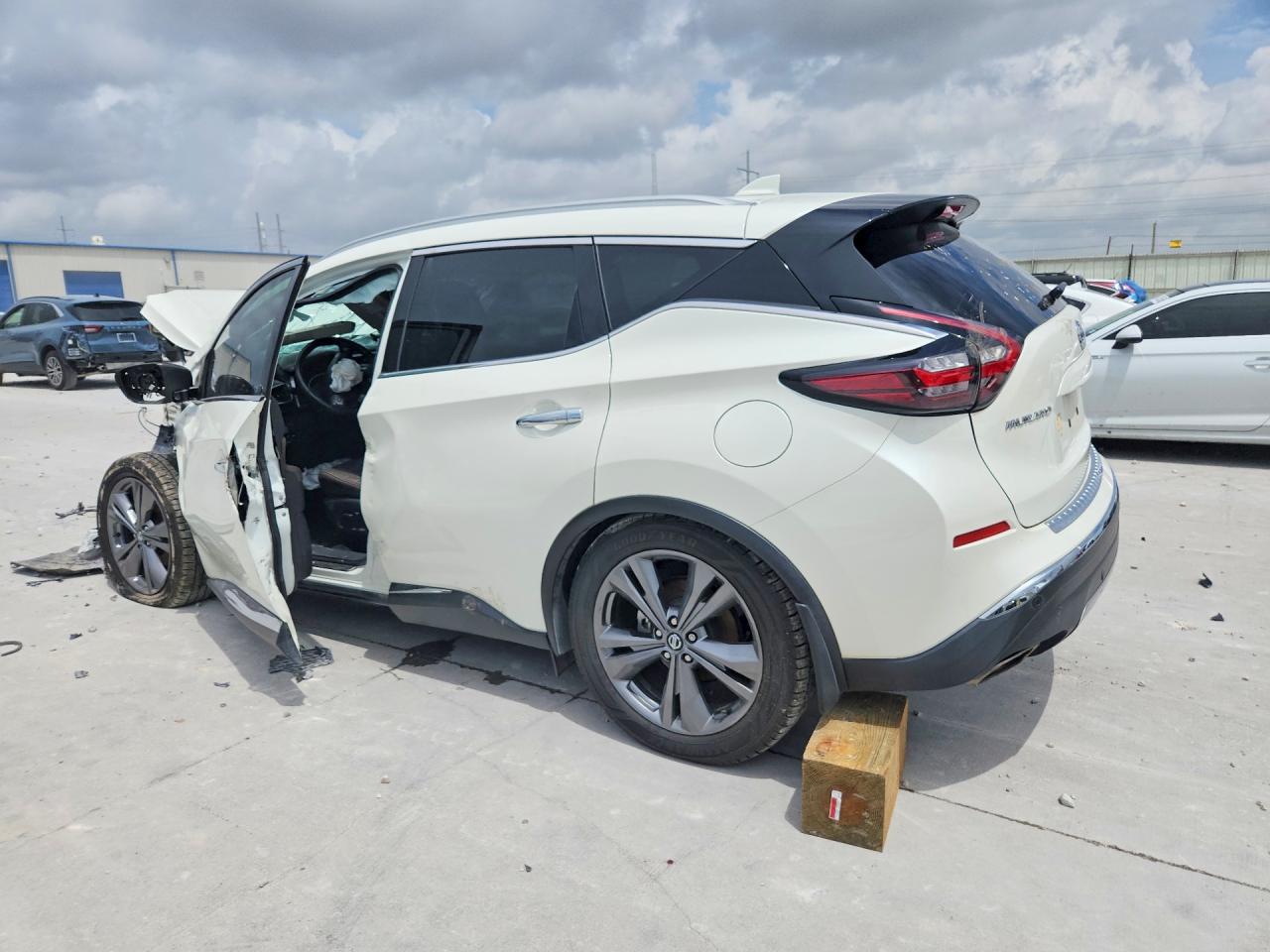 5N1AZ2DJ9MC137222 · 2021 NISSAN MURANO · 2/13