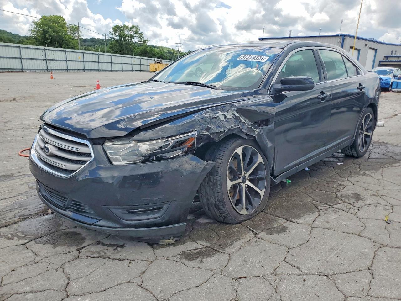 1FAHP2E87FG183721 · 2015 FORD TAURUS