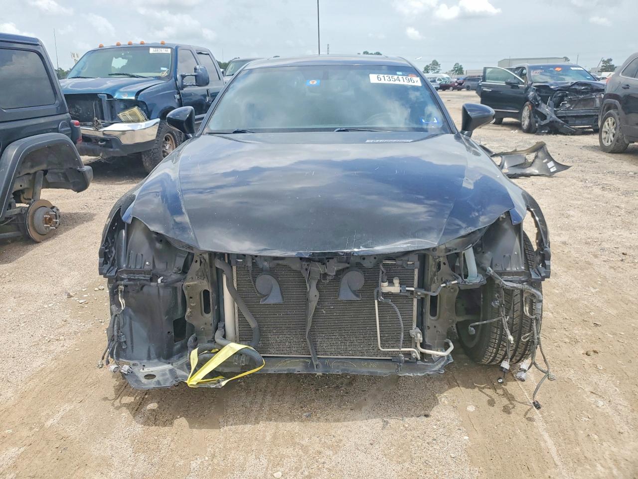 JTHBA1D29G5009525 · 2016 LEXUS IS · 5/13