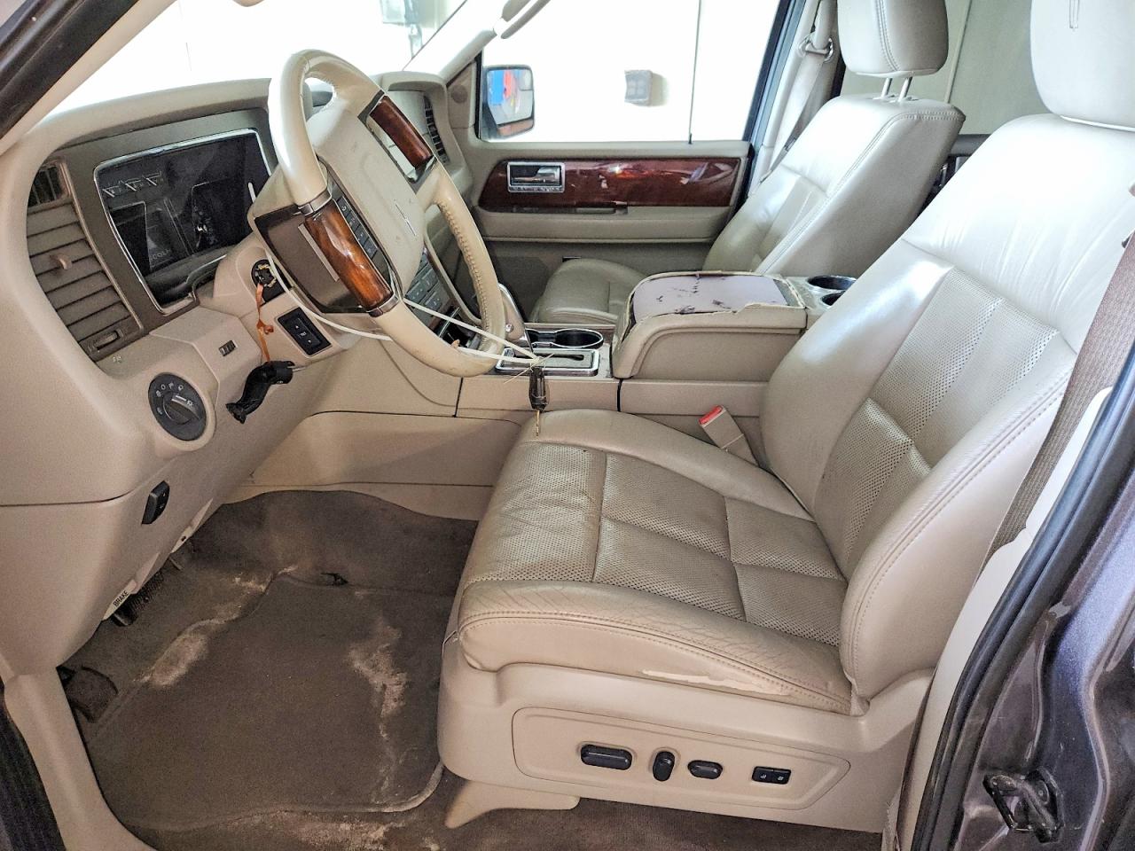 5LMJJ2J52CEL09170 · 2012 LINCOLN NAVIGATOR · 7/13