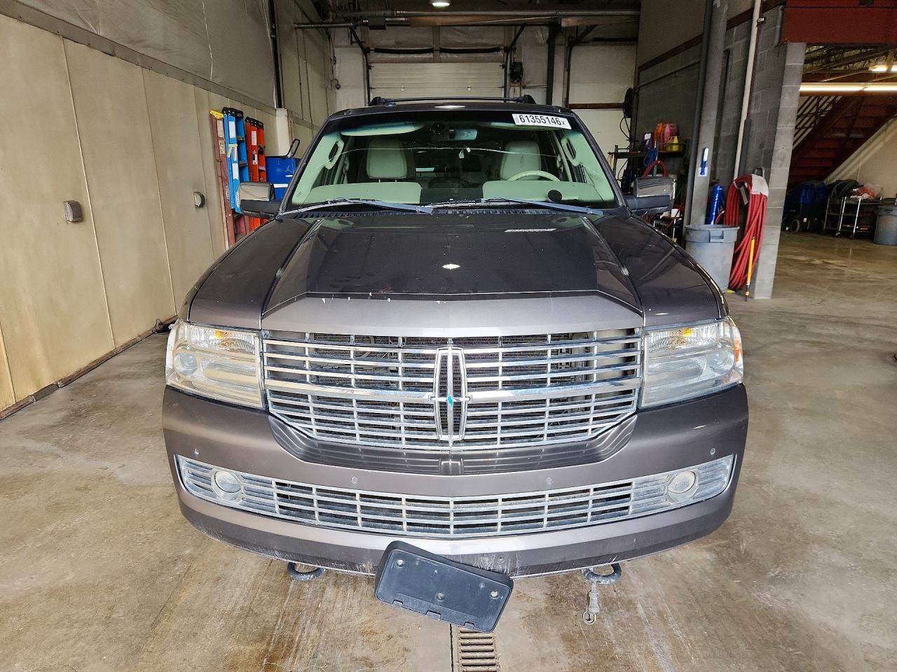 5LMJJ2J52CEL09170 · 2012 LINCOLN NAVIGATOR · 5/13