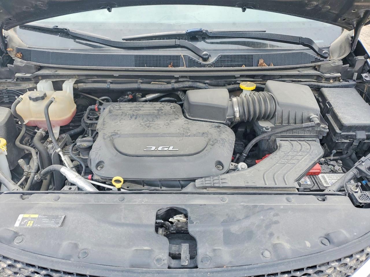2C4RC1EGXJR101046 · 2018 CHRYSLER PACIFICA · 12/13
