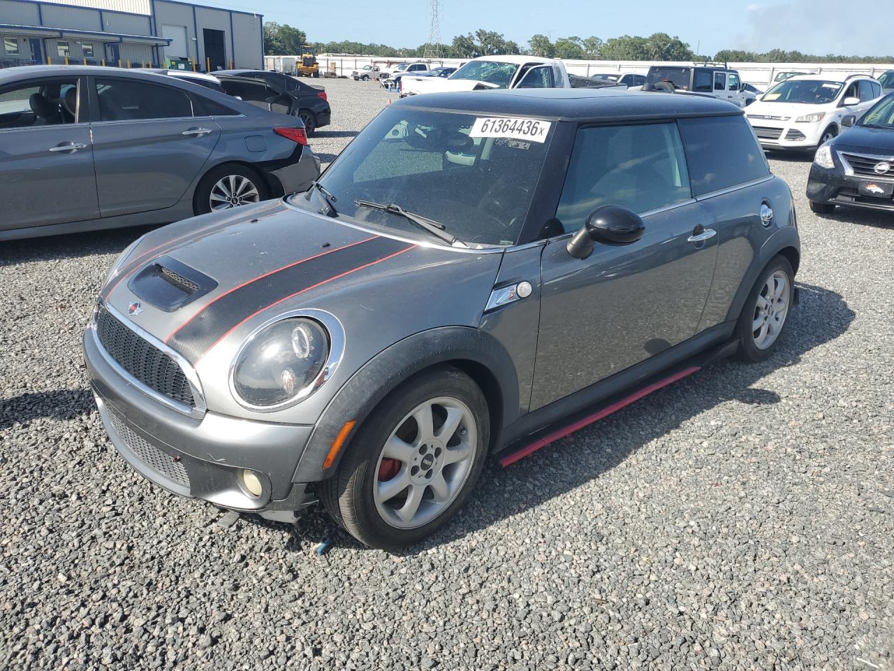 WMWMF735X9TT98746 · 2009 MINI COOPER