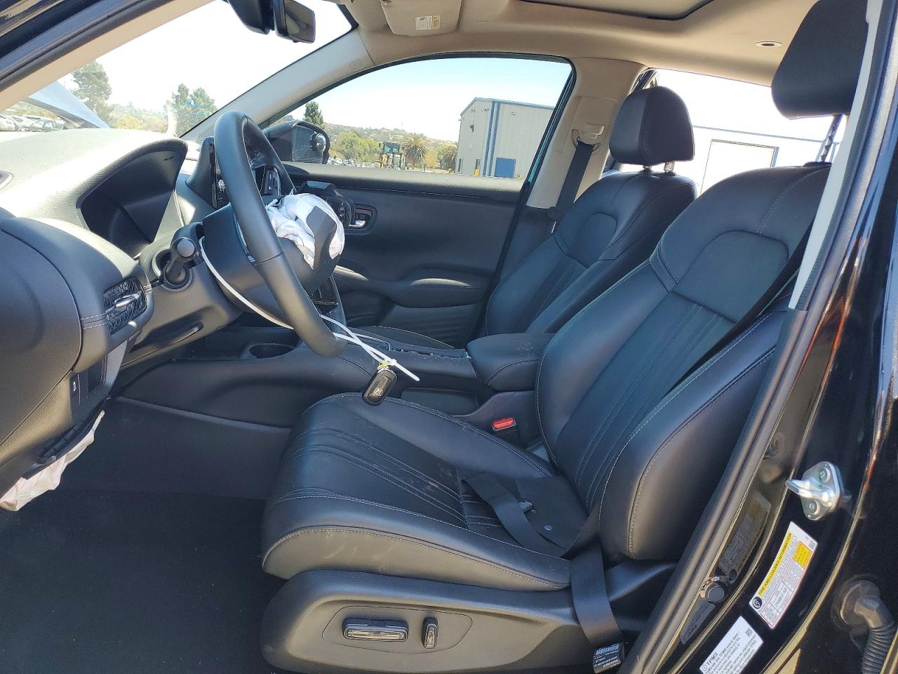 3CZRZ1H73RM706498 · 2024 HONDA HR-V · 7/14