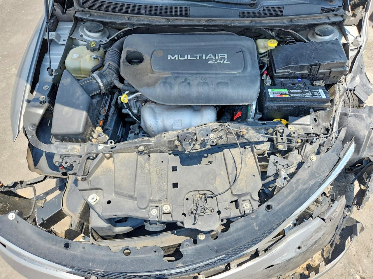 1C3CCCAB1GN111017 · 2016 CHRYSLER 200 · 11/12