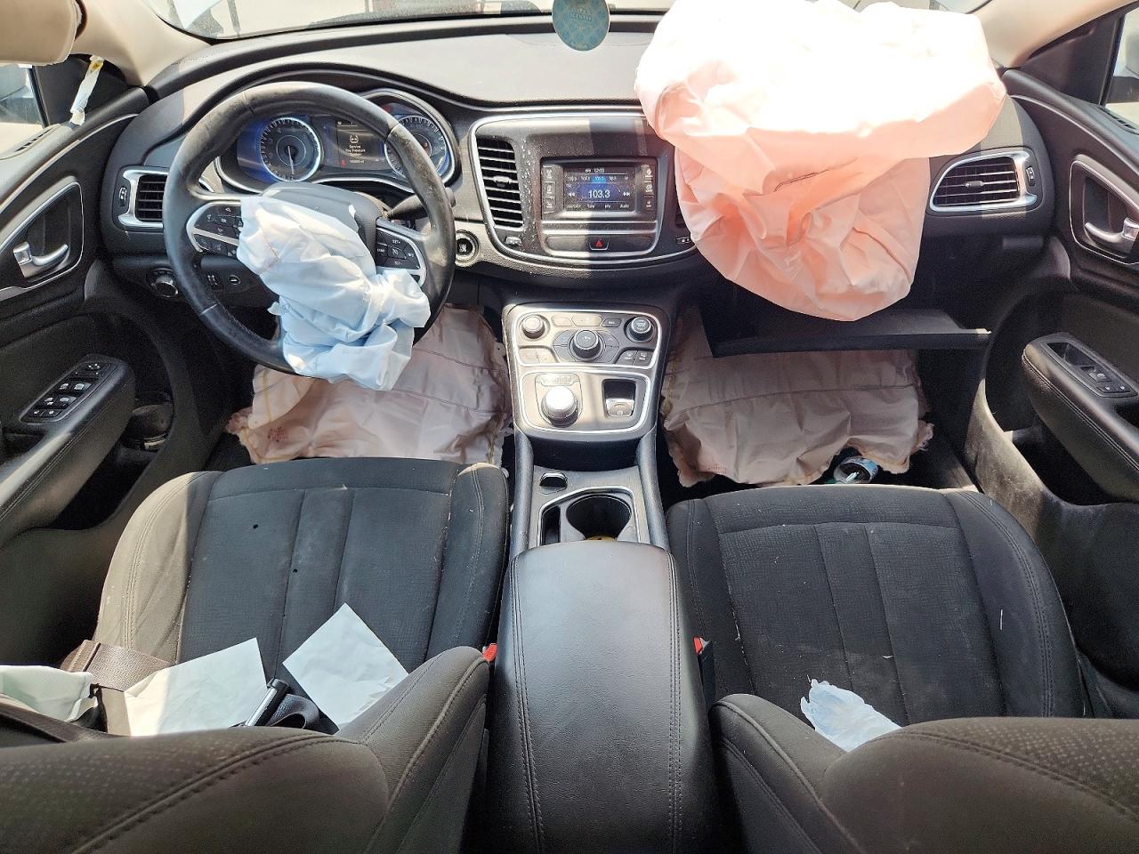 1C3CCCAB1GN111017 · 2016 CHRYSLER 200 · 8/12