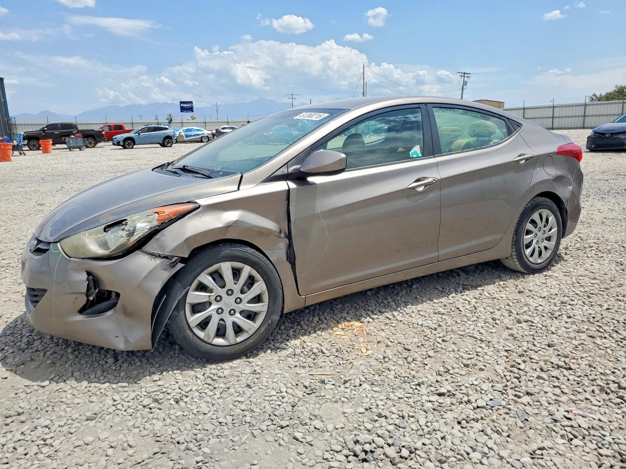 2012 HYUNDAI ELANTRA