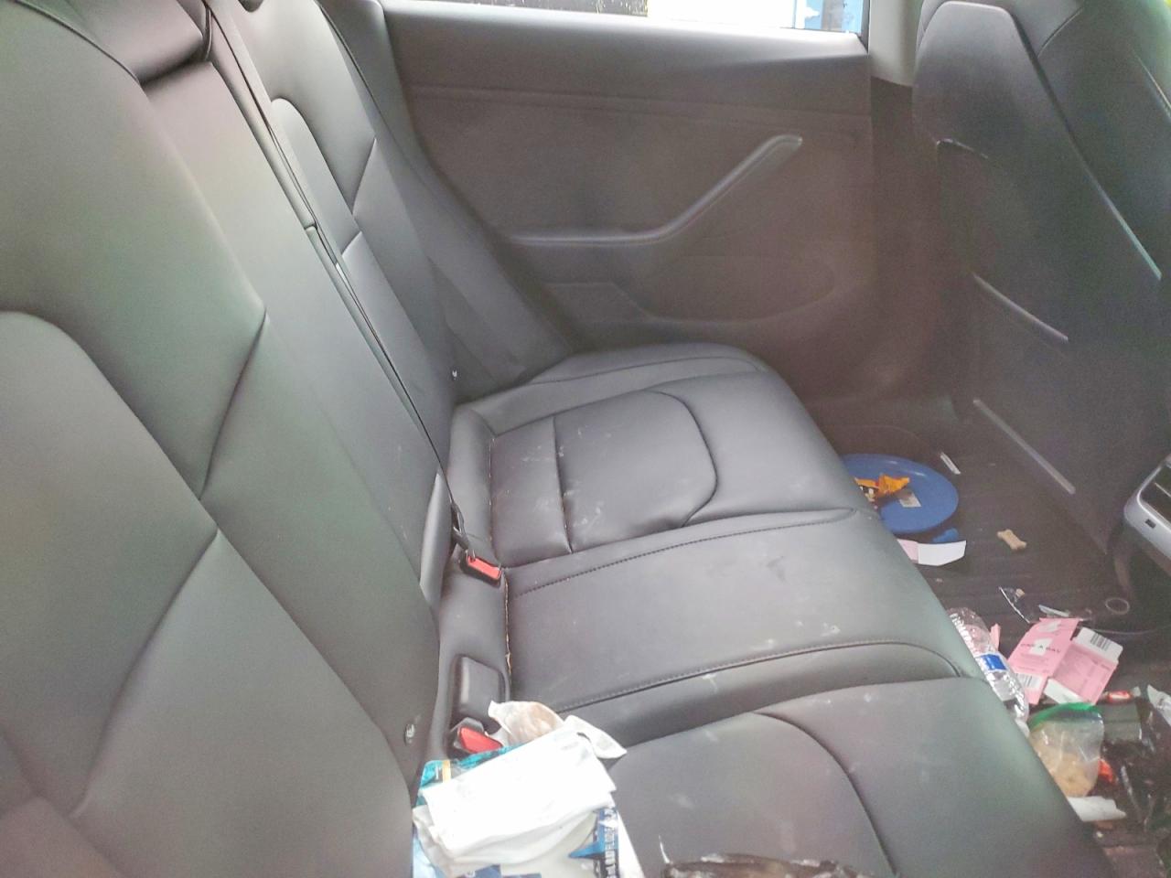 5YJ3E1EA2JF009548 · 2018 TESLA MODEL 3 · 10/12