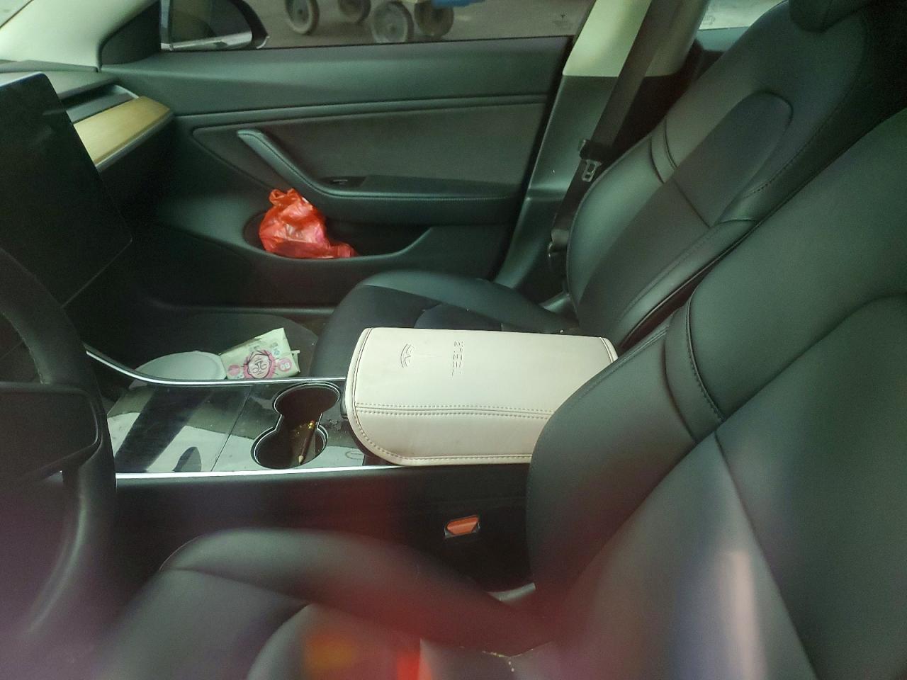 5YJ3E1EA2JF009548 · 2018 TESLA MODEL 3 · 9/12