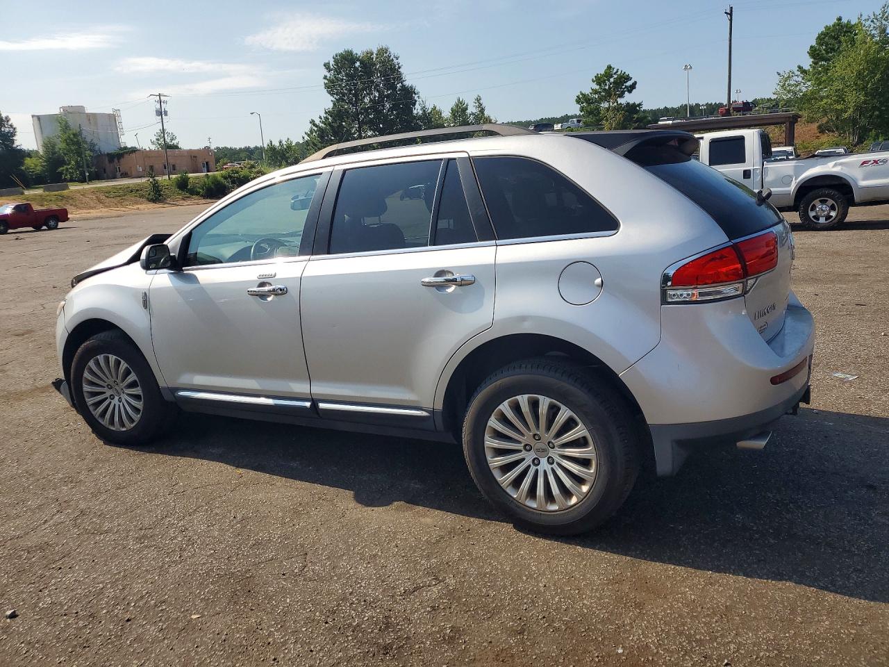 2LMDJ6JK4EBL20087 · 2014 LINCOLN MKX · 2/12