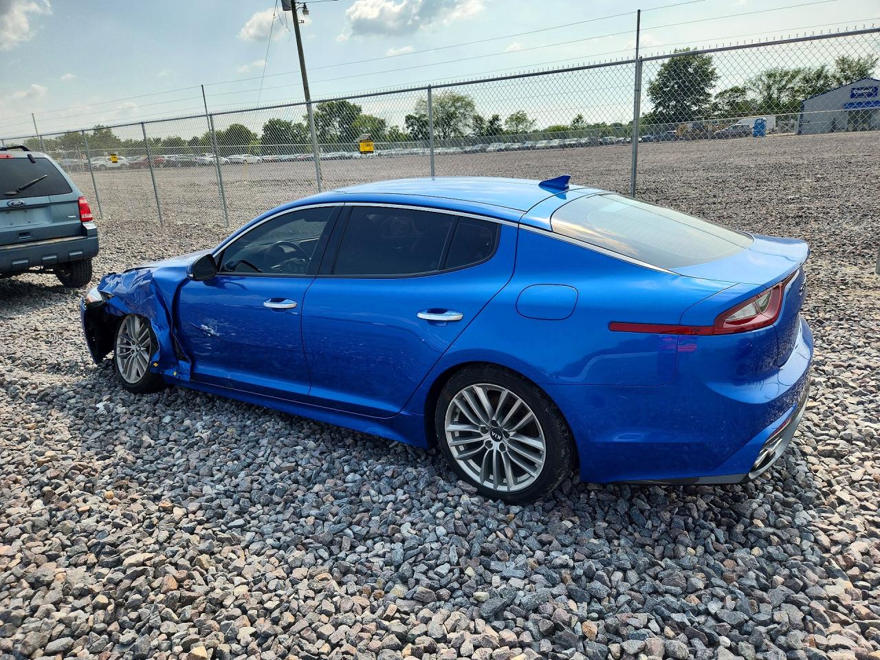 KNAE15LA6J6041300 · 2018 KIA STINGER · 2/12
