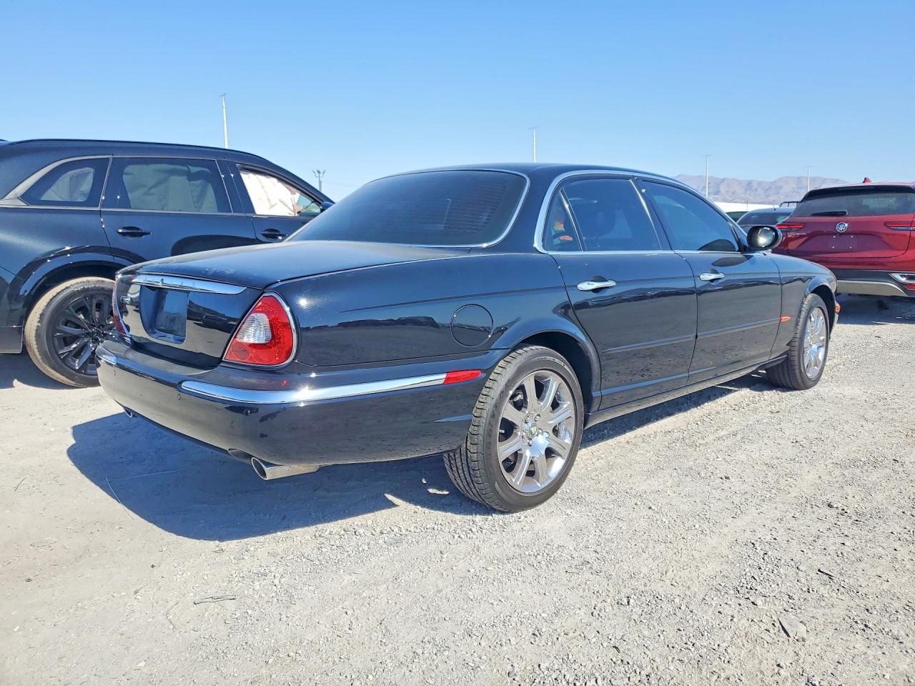SAJEA71C04SG11570 · 2004 JAGUAR XJ8 · 3/12