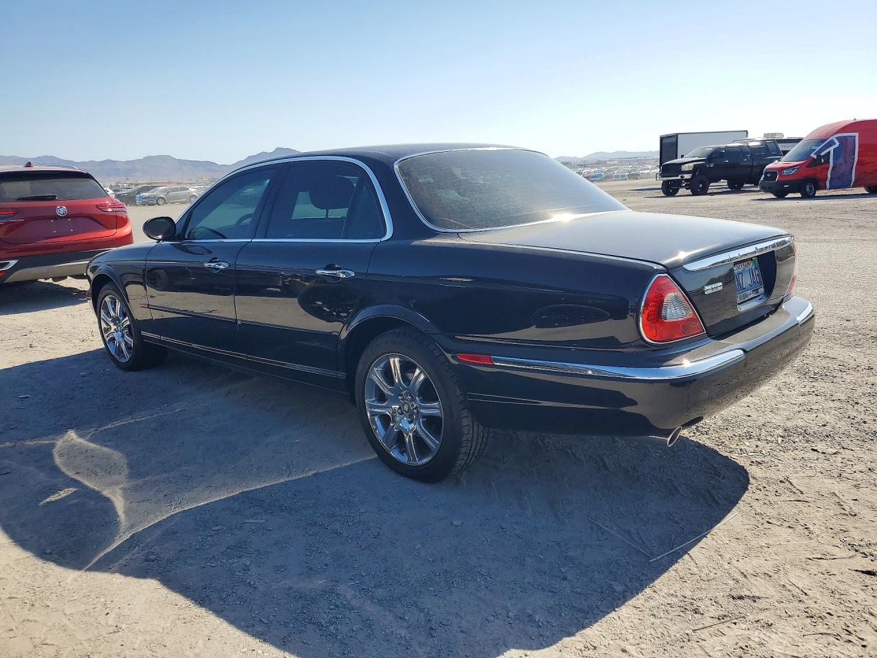 SAJEA71C04SG11570 · 2004 JAGUAR XJ8 · 2/12