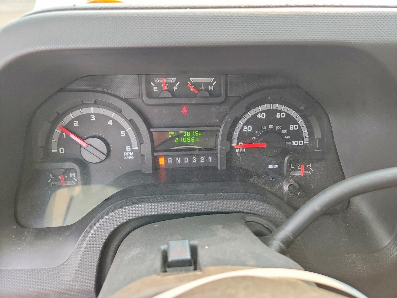 1FDEE3FL4EDA34397 · 2014 FORD ECONOLINE · 8/10