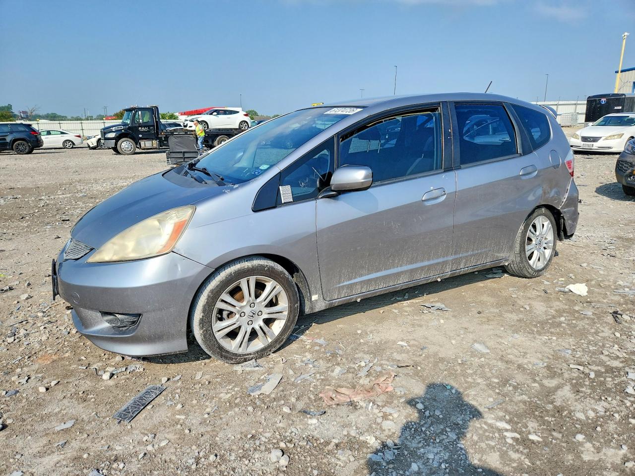 JHMGE8H63AS021923 · 2010 HONDA FIT