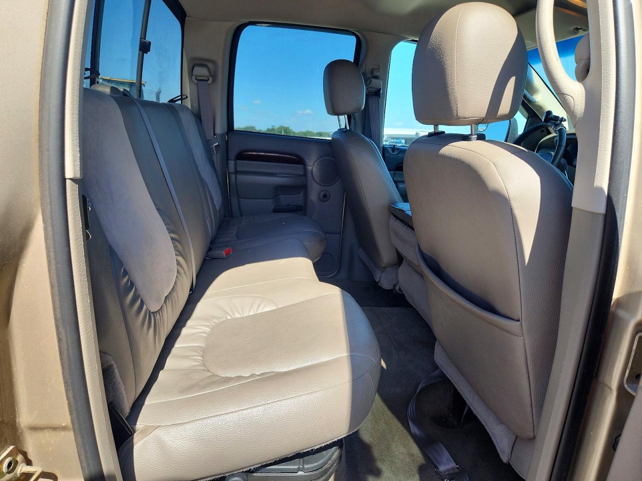 3D7KU28D33G837864 · 2003 DODGE RAM 2500 · 10/13