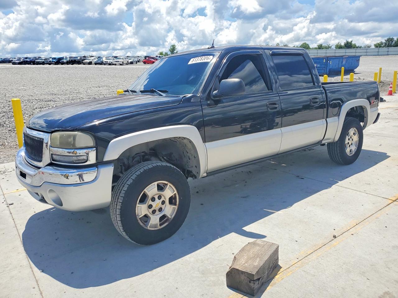 2GTEK13T041372136 · 2004 GMC NEW SIERRA