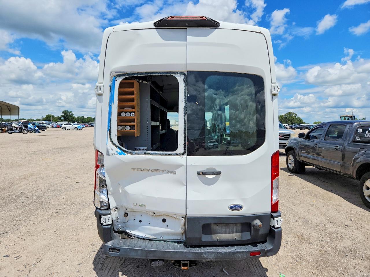 1FTYR2XG0KKB82152 · 2019 FORD TRANSIT · 6/13