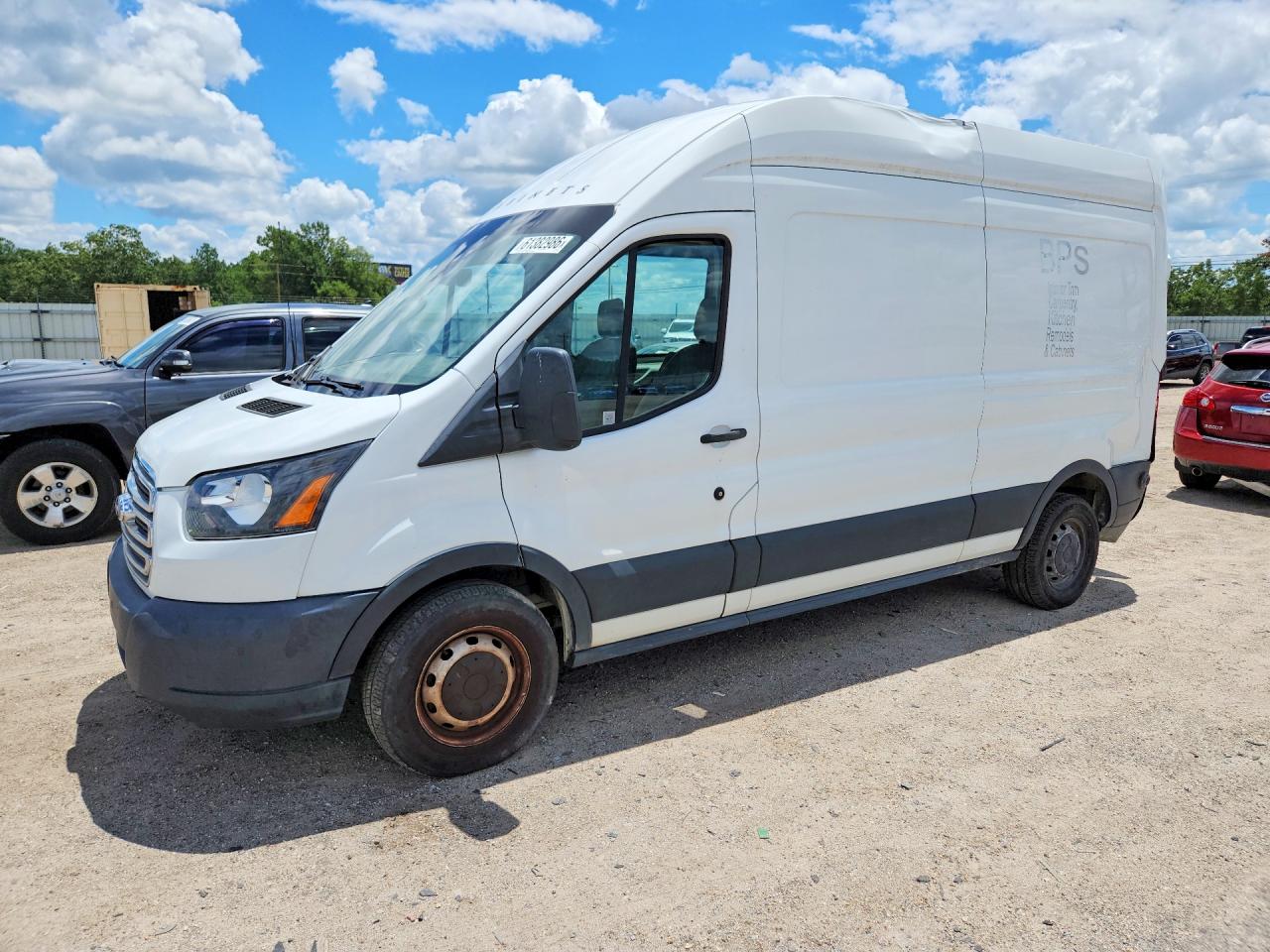 1FTYR2XG0KKB82152 · 2019 FORD TRANSIT