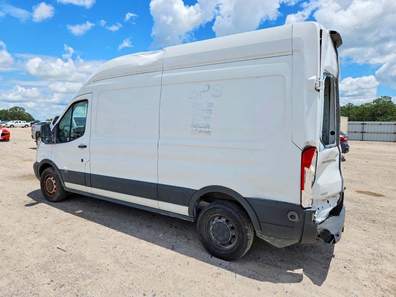 1FTYR2XG0KKB82152 · 2019 FORD TRANSIT · 2/13